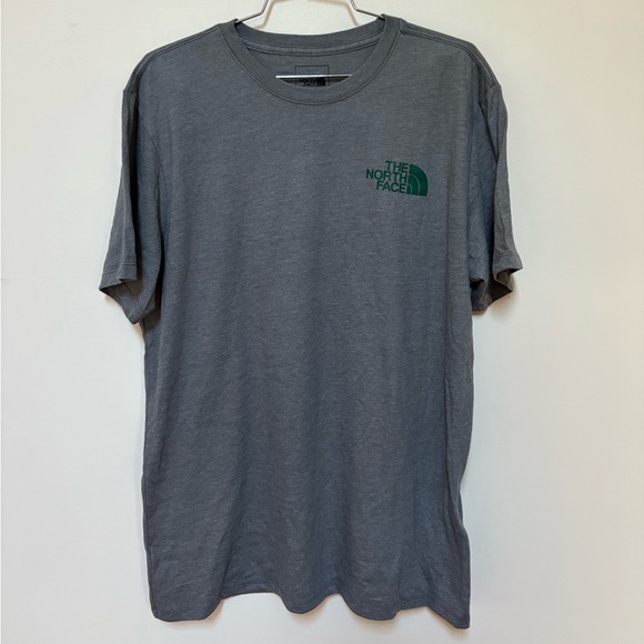 NWOT The North Face Crown Shyness Tee Size Medium - Picture 3 of 12